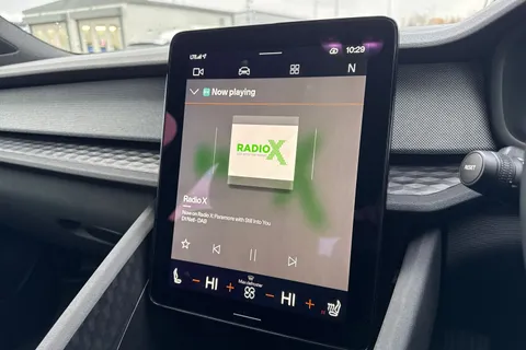 OE72UNH Polestar Polestar 2 Single Motor 69kWh Standard Range Fastback Auto FWD 5dr Thumbnail #45