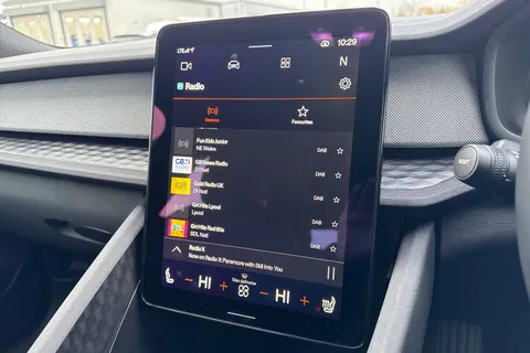 OE72UNH Polestar Polestar 2 Single Motor 69kWh Standard Range Fastback Auto FWD 5dr Thumbnail #46