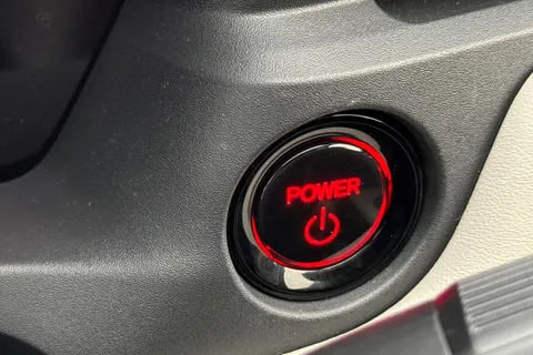 RF74YTN Honda HR-V 1.5 eHEV Advance Style 5dr CVT Thumbnail #51