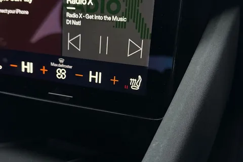 OE72UNH Polestar Polestar 2 Single Motor 69kWh Standard Range Fastback Auto FWD 5dr Thumbnail #58