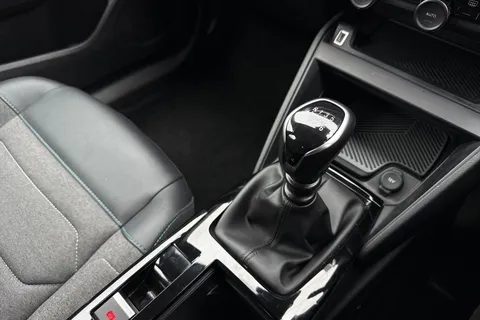 SL23EKU Citroën C4 1.2 PureTech Sense Euro 6 (s/s) 5dr Thumbnail #21