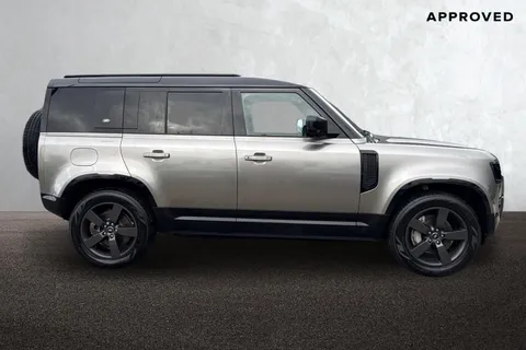 KM74EAK Land Rover Defender 110 2.0 P400e X-Dynamic HSE 5dr Thumbnail #7