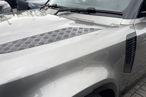 KM74EAK Land Rover Defender 110 2.0 P400e X-Dynamic HSE 5dr Thumbnail #22