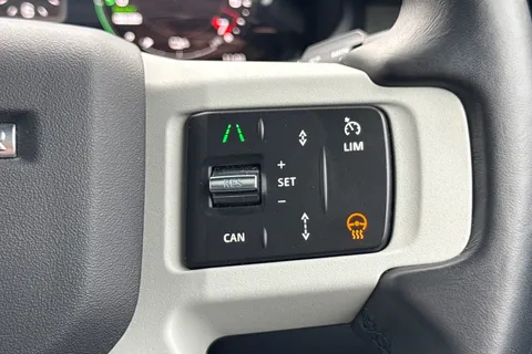 KM74EAK Land Rover Defender 110 2.0 P400e X-Dynamic HSE 5dr Thumbnail #35