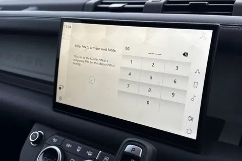 KM74EAK Land Rover Defender 110 2.0 P400e X-Dynamic HSE 5dr Thumbnail #39