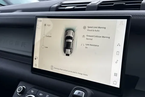 KM74EAK Land Rover Defender 110 2.0 P400e X-Dynamic HSE 5dr Thumbnail #45