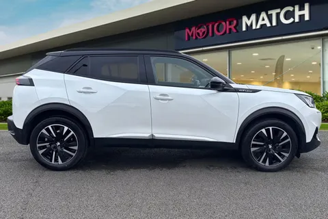 BL70LLK PEUGEOT 2008 1.2 PureTech GT Line EAT Euro 6 (s/s) 5dr Thumbnail #4