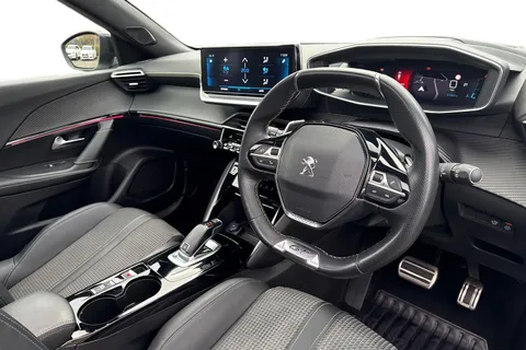 BL70LLK PEUGEOT 2008 1.2 PureTech GT Line EAT Euro 6 (s/s) 5dr Thumbnail #15