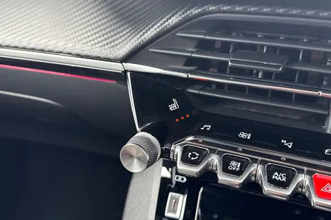 BL70LLK PEUGEOT 2008 1.2 PureTech GT Line EAT Euro 6 (s/s) 5dr Thumbnail #59