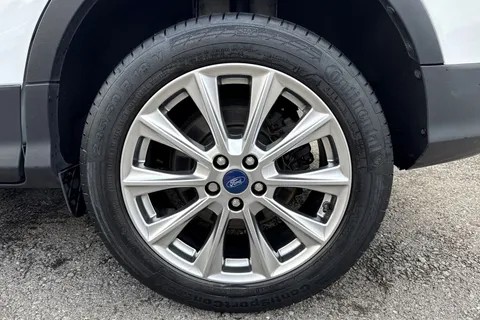 WP69ETU Ford Kuga 2.0 TDCi EcoBlue Titanium Edition Euro 6 (s/s) 5dr Thumbnail #11