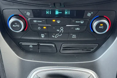 WP69ETU Ford Kuga 2.0 TDCi EcoBlue Titanium Edition Euro 6 (s/s) 5dr Thumbnail #23