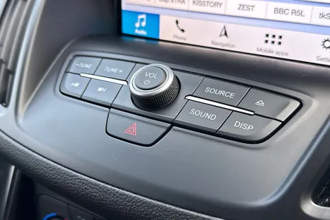 WP69ETU Ford Kuga 2.0 TDCi EcoBlue Titanium Edition Euro 6 (s/s) 5dr Thumbnail #45