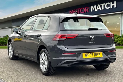 WP71RHX Volkswagen Golf 2.0 TDI Life Euro 6 (s/s) 5dr Thumbnail #3