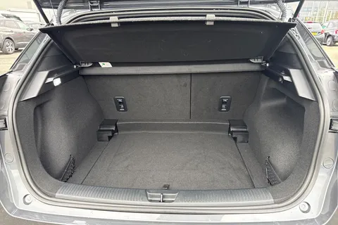 DC23WGY MG Mg4 64kWh Trophy Long Range Auto 5dr Thumbnail #7