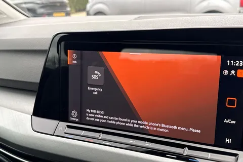 WP71RHX Volkswagen Golf 2.0 TDI Life Euro 6 (s/s) 5dr Thumbnail #46