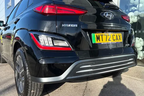 MT72CAX Hyundai Kona 64kWh Premium Auto 5dr (10.5kW Charger) Thumbnail #8