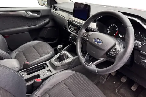 MM70SKK Ford Kuga 1.5T EcoBoost Titanium First Edition Euro 6 (s/s) 5dr Thumbnail #9