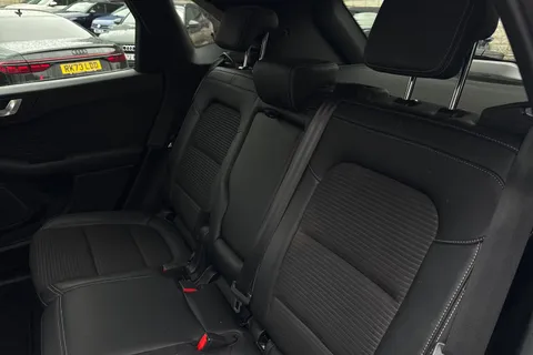 MM70SKK Ford Kuga 1.5T EcoBoost Titanium First Edition Euro 6 (s/s) 5dr Thumbnail #15