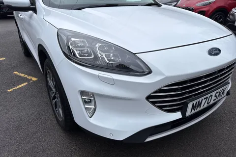 MM70SKK Ford Kuga 1.5T EcoBoost Titanium First Edition Euro 6 (s/s) 5dr Thumbnail #18