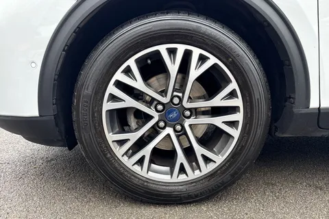 MM70SKK Ford Kuga 1.5T EcoBoost Titanium First Edition Euro 6 (s/s) 5dr Thumbnail #24