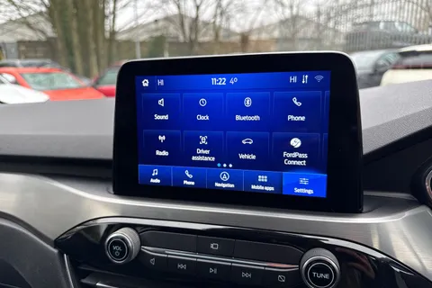 MM70SKK Ford Kuga 1.5T EcoBoost Titanium First Edition Euro 6 (s/s) 5dr Thumbnail #32