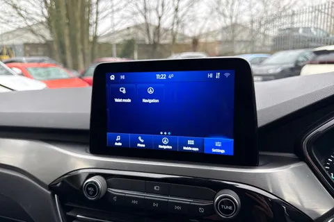 MM70SKK Ford Kuga 1.5T EcoBoost Titanium First Edition Euro 6 (s/s) 5dr Thumbnail #34