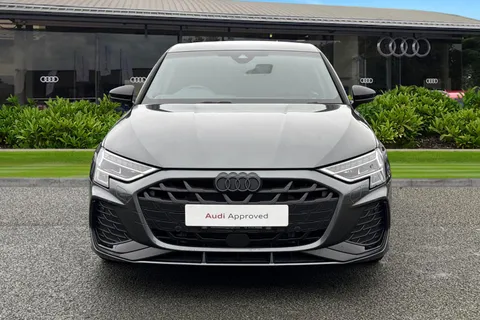 LR75CYH Audi A3 Black Edition 40 TFSI e  204 PS S tronic Thumbnail #6