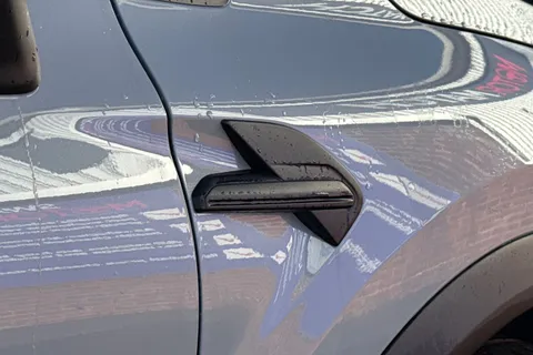 BD75XPW Renault Captur 1.8 E-Tech Full Hybrid 160 Evolution 5dr Auto Thumbnail #30