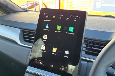 BD75XPW Renault Captur 1.8 E-Tech Full Hybrid 160 Evolution 5dr Auto Thumbnail #46