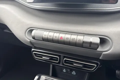 DL75ZFY BYD Dolphin Surf 65kW Active 30kWh 5dr Auto Thumbnail #30