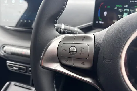 DL75ZFY BYD Dolphin Surf 65kW Active 30kWh 5dr Auto Thumbnail #44