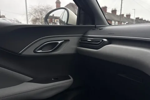 DL75ZFY BYD Dolphin Surf 65kW Active 30kWh 5dr Auto Thumbnail #47