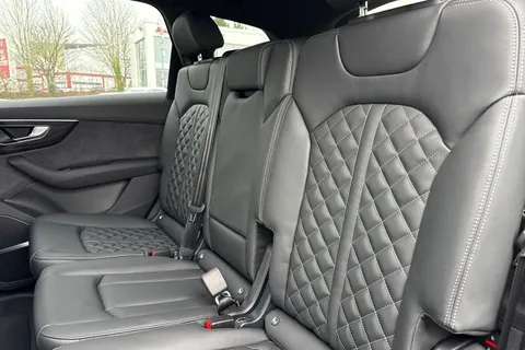  Audi SQ7 4.0 TFSI V8 Black Edition Tiptronic quattro Euro 6 (s/s) 5dr Thumbnail #19