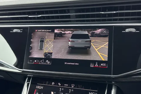  Audi SQ7 4.0 TFSI V8 Black Edition Tiptronic quattro Euro 6 (s/s) 5dr Thumbnail #32