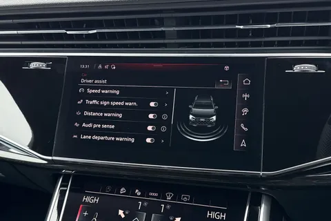  Audi SQ7 4.0 TFSI V8 Black Edition Tiptronic quattro Euro 6 (s/s) 5dr Thumbnail #33