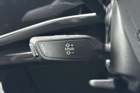  Audi SQ7 4.0 TFSI V8 Black Edition Tiptronic quattro Euro 6 (s/s) 5dr Thumbnail #37