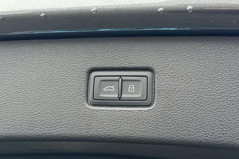  Audi SQ7 4.0 TFSI V8 Black Edition Tiptronic quattro Euro 6 (s/s) 5dr Thumbnail #47