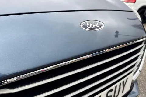 WG71SUY Ford Focus 1.0T EcoBoost Zetec Auto Euro 6 (s/s) 5dr Thumbnail #26