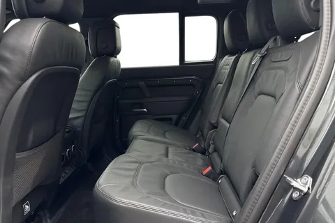 KW25YXJ Land Rover Defender 110 3.0 D350 X-Dynamic HSE 5dr Thumbnail #5