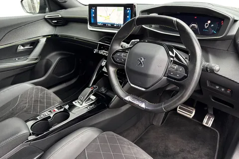 WU20ZTJ PEUGEOT 2008 1.2 PureTech GT EAT Euro 6 (s/s) 5dr Thumbnail #15