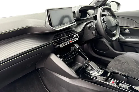 WU20ZTJ PEUGEOT 2008 1.2 PureTech GT EAT Euro 6 (s/s) 5dr Thumbnail #16