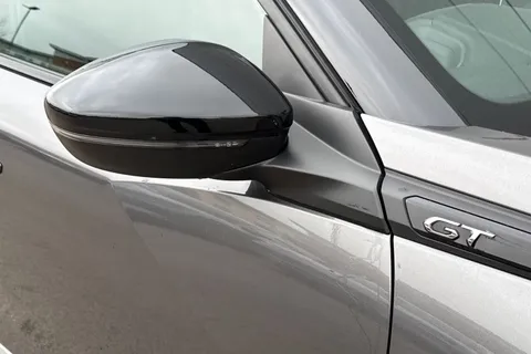 WU20ZTJ PEUGEOT 2008 1.2 PureTech GT EAT Euro 6 (s/s) 5dr Thumbnail #30