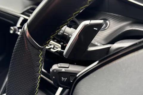 WU20ZTJ PEUGEOT 2008 1.2 PureTech GT EAT Euro 6 (s/s) 5dr Thumbnail #56