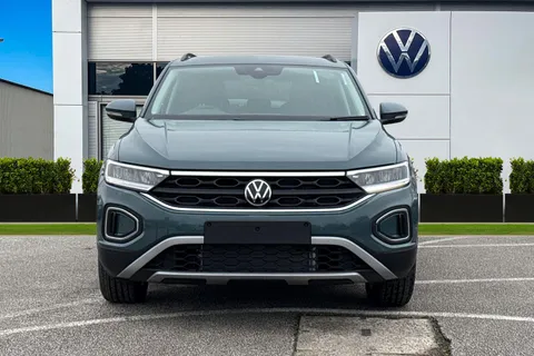 Volkswagen T-Roc 1.0 TSI Match Euro 6 (s/s) 5dr Thumbnail #5
