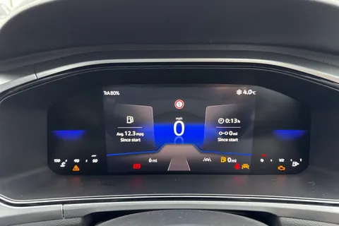 Volkswagen T-Roc 1.0 TSI Match Euro 6 (s/s) 5dr Thumbnail #31