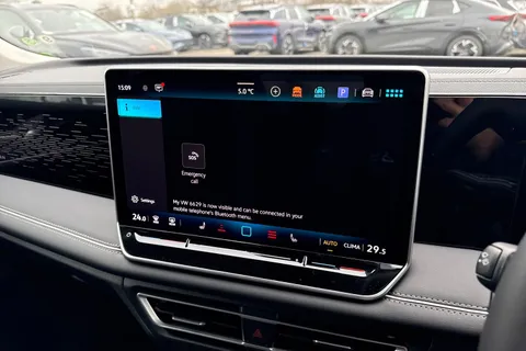  Volkswagen Tiguan 2.0 TDI Elegance DSG Euro 6 (s/s) 5dr Thumbnail #40