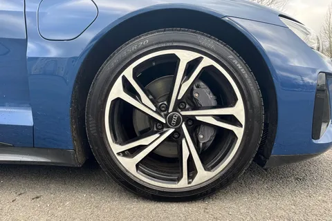 VE71AXX Audi e-tron GT GT quattro 350,00 kW Thumbnail #11