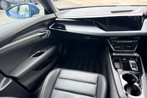 VE71AXX Audi e-tron GT GT quattro 350,00 kW Thumbnail #21