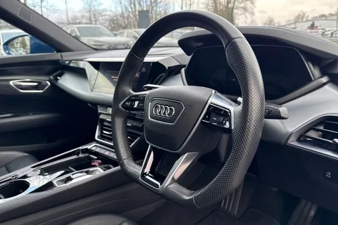 VE71AXX Audi e-tron GT GT quattro 350,00 kW Thumbnail #47