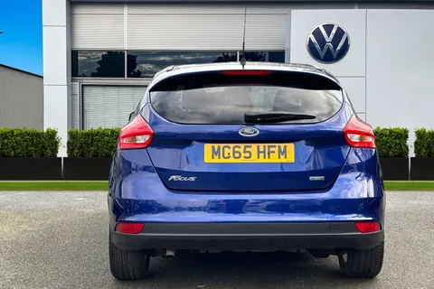 MC65HFM Ford Focus 1.0T EcoBoost Titanium Euro 6 (s/s) 5dr Thumbnail #4